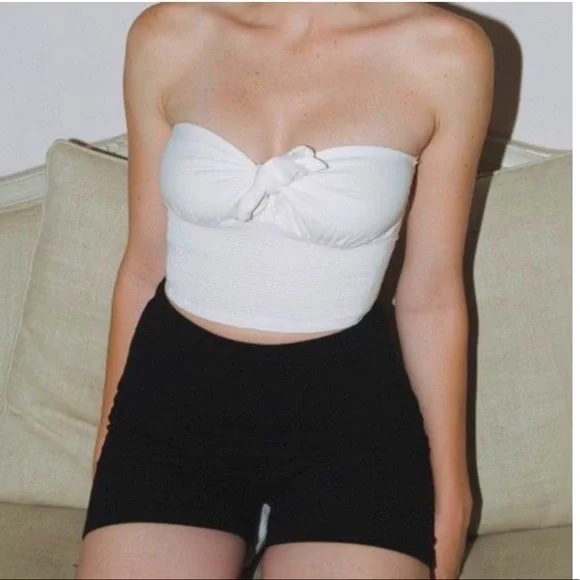 トップス Kristen tube tops Brandy Melville | Tops | Brandy Melville Kristen Tube Top